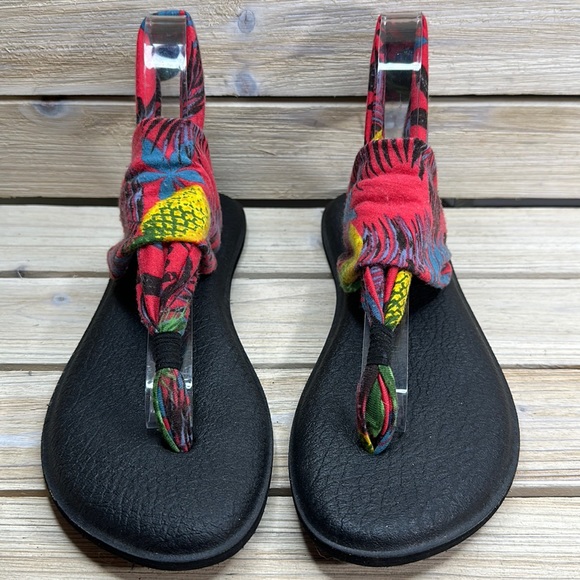Sanuk Yoga Sling Sandals - Tropical Pattern Size 8 - Picture 2 of 8